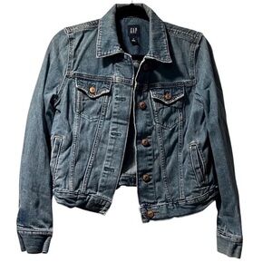 GAP Women's Classic Blue Jean Jacket